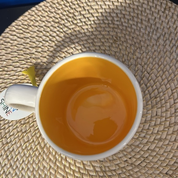 NWT Rise N Shine Ceramic 18oz Elvira C.R. Gibson Coffee Mug - Picture 5 of 8